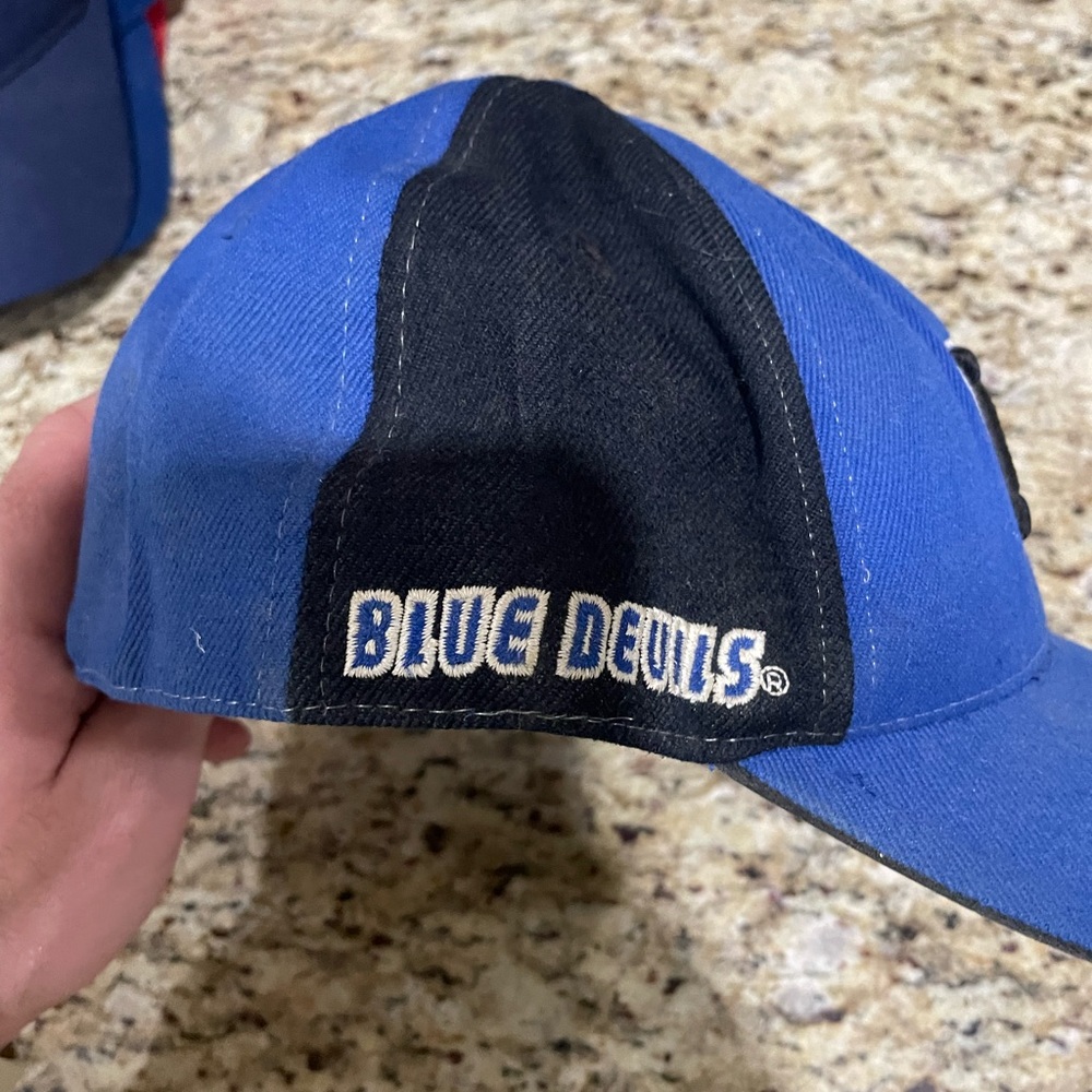 Duke fitted hat - Picture 2 of 4